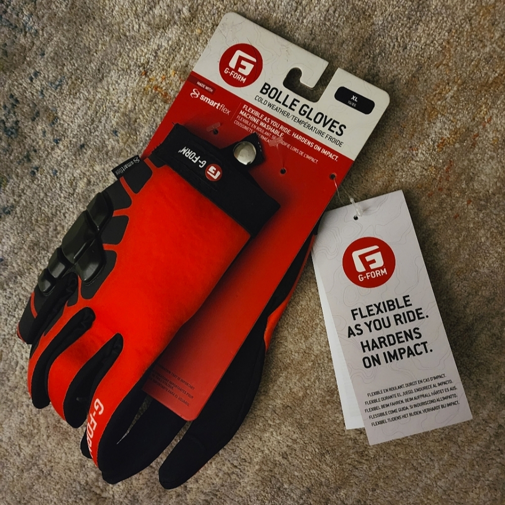 G-Form Bolle Bike Gloves - NWT